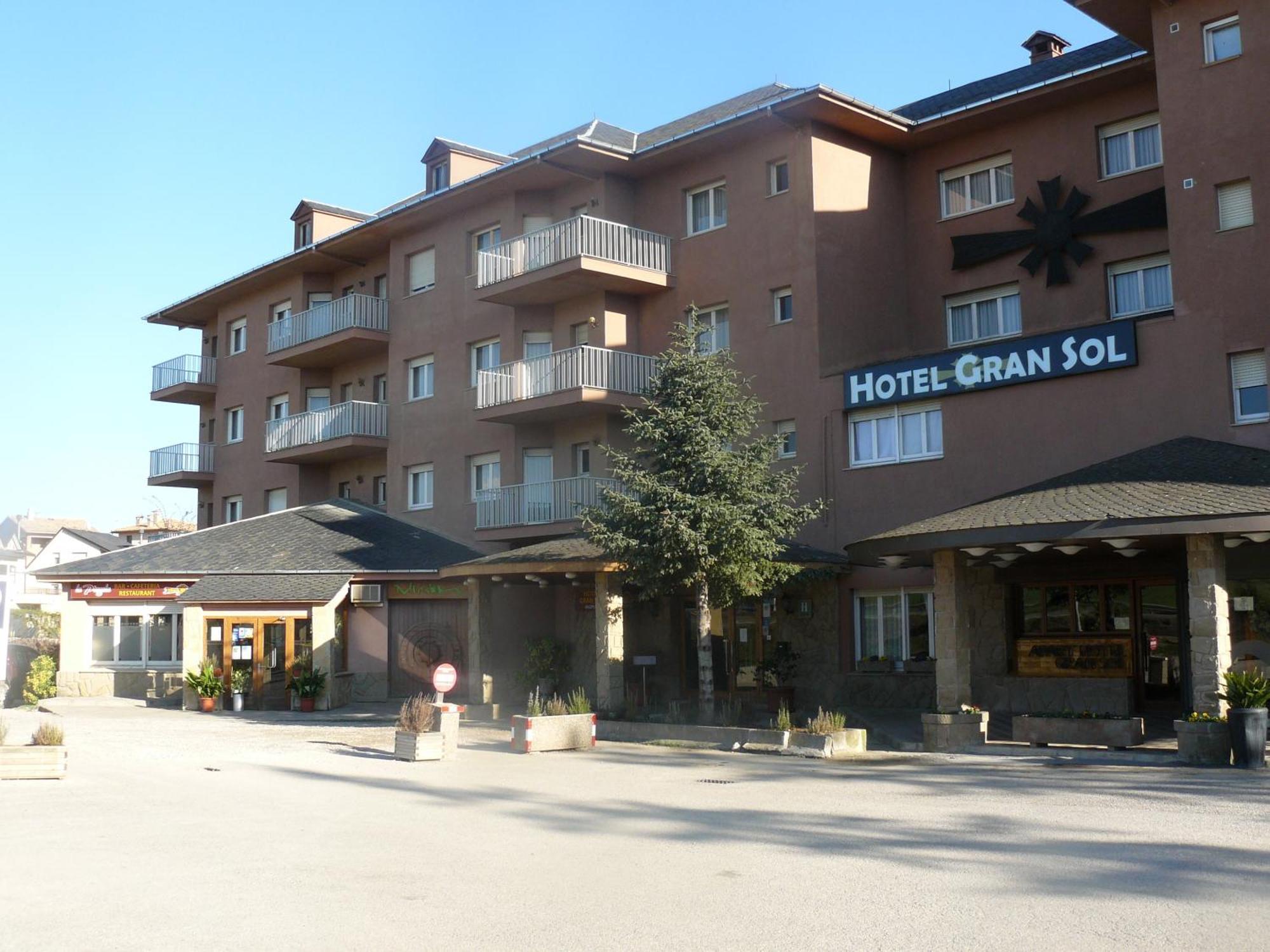 Hotel Gran Sol Solsona Esterno foto